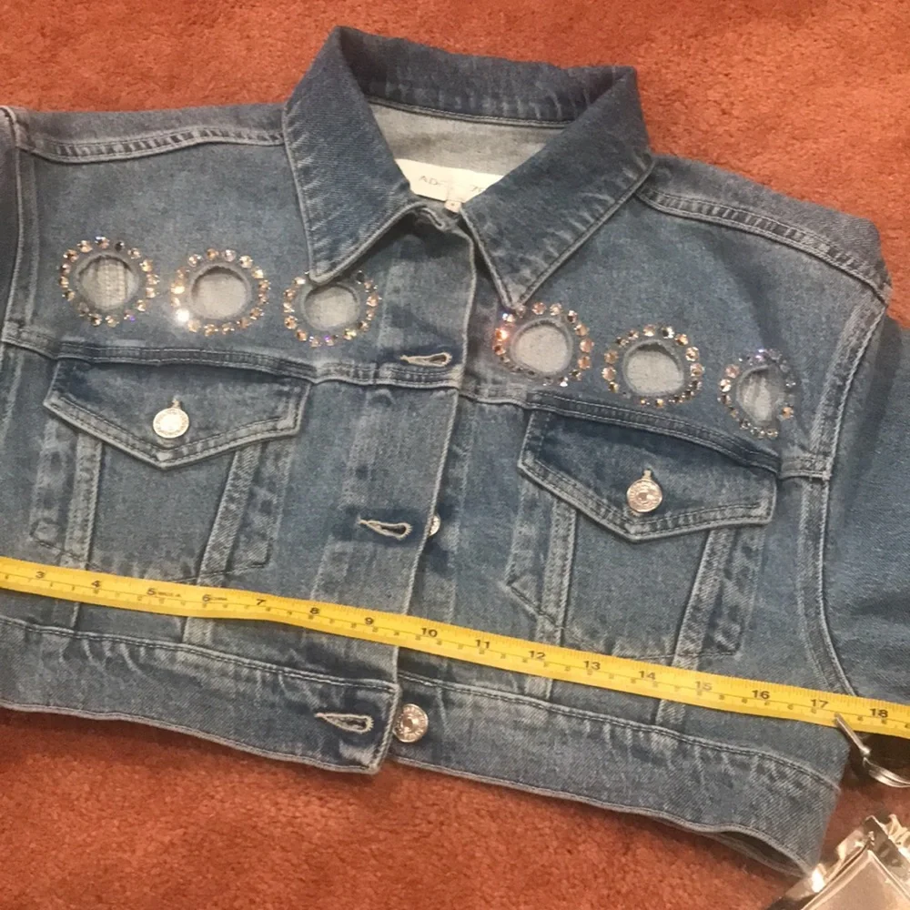 7 for all mankind Jean jacket with Swarovski element . Watch the video please - Picture 11 of 17
